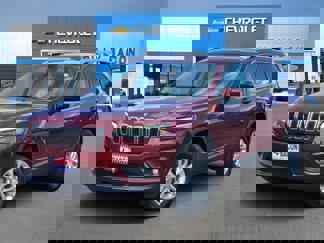 Used 2019 Jeep Cherokee Latitude w/ Popular Appearance Group image 1
