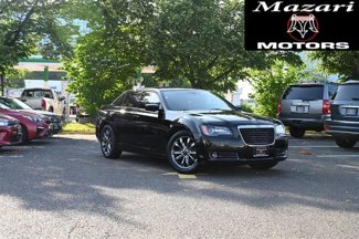 Used 2014 Chrysler 300 S image 1