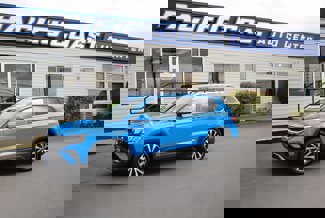 Used 2022 Volkswagen Taos SE image 1
