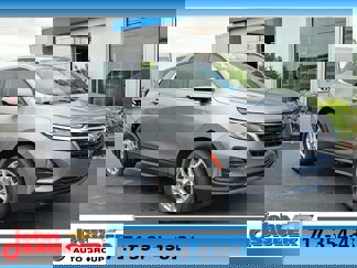 Used 2023 Chevrolet Equinox LT w/ Driver Convenience Package image 1