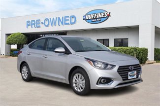 Used 2021 Hyundai Accent SEL image 1