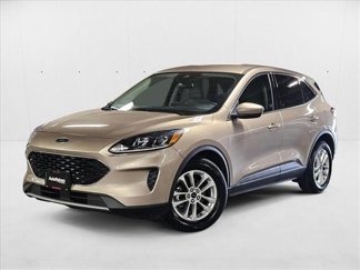Used 2020 Ford Escape SE image 1