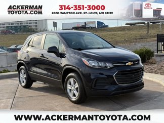 Used 2022 Chevrolet Trax LS w/ Tint and Cruise Package image 1