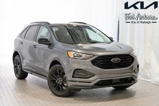 Used 2022 Ford Edge SE w/ Black Appearance Package image 1