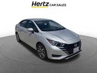 Used 2023 Nissan Versa SV image 1