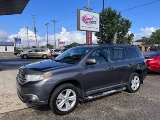 Used 2013 Toyota Highlander 4WD image 1