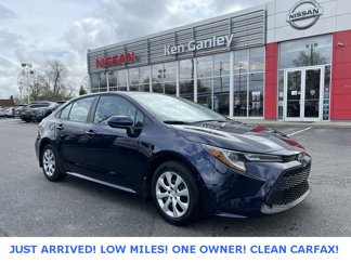 Used 2022 Toyota Corolla LE image 1