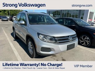 Used 2017 Volkswagen Tiguan S image 1