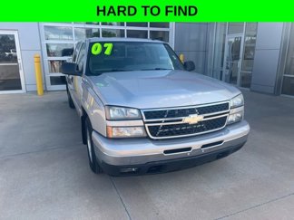 Used 2007 Chevrolet Silverado 1500 LT w/ Onstar Plus Package image 1