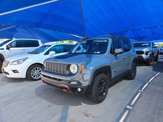 Used 2018 Jeep Renegade Trailhawk image 1