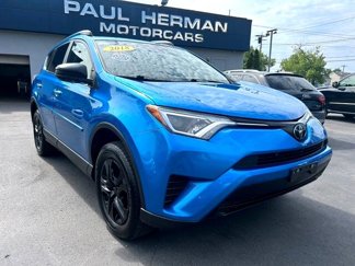 Used 2018 Toyota RAV4 LE w/ All Weather Liner Package image 1