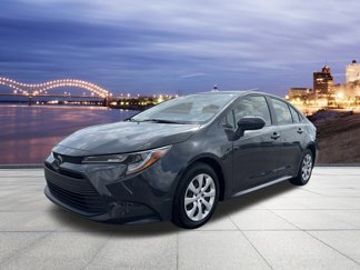 Used 2023 Toyota Corolla LE image 1