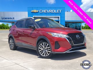 Used 2021 Nissan Kicks SV image 1