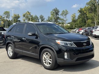 Used 2014 Kia Sorento LX image 1