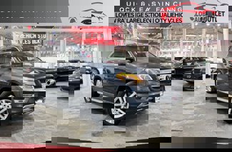 Used 2016 Mercedes-Benz GL 450 4MATIC w/ Premium I Package image 1