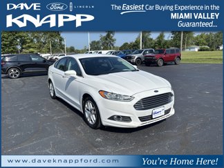 Used 2016 Ford Fusion SE w/ Equipment Group 202A image 1
