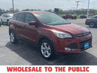 Used 2016 Ford Escape SE image 1