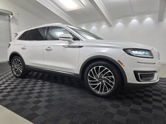 Used 2019 Lincoln Nautilus Reserve image 1