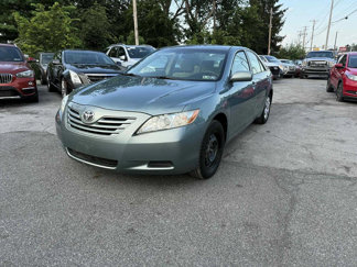 Used 2009 Toyota Camry LE image 1