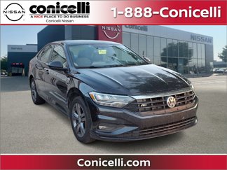 Used 2019 Volkswagen Jetta R-Line w/ R-Line Cold Weather Package image 1