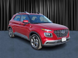 Used 2023 Hyundai Venue Limited image 1