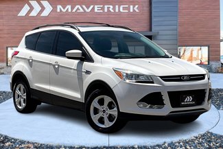 Used 2015 Ford Escape SE w/ Equipment Group 201A image 1