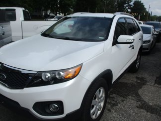 Used 2011 Kia Sorento LX w/ Convenience Pkg image 1