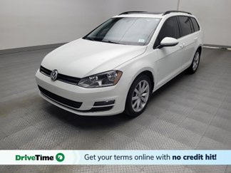 Used 2017 Volkswagen Golf SE image 1
