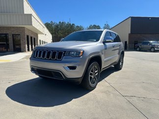 Used 2020 Jeep Grand Cherokee Limited w/ Luxury Group II image 1