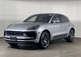 Certified 2024 Porsche Macan image 1