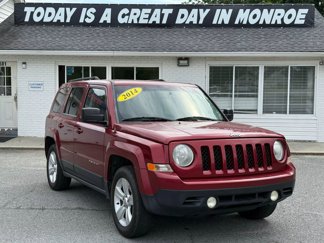 Used 2014 Jeep Patriot Latitude w/ Sun/Sound Group image 1