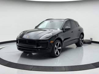 Certified 2025 Porsche Macan image 1