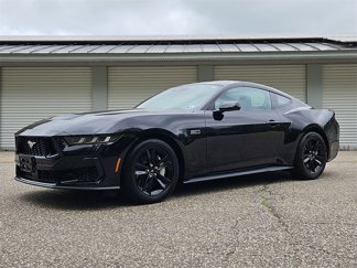 Used 2024 Ford Mustang GT image 1