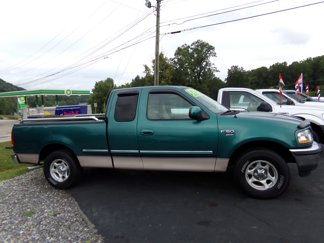Used 1998 Ford F150 Lariat image 1