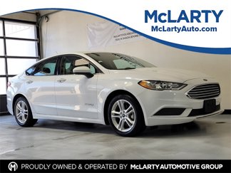 Used 2018 Ford Fusion S image 1