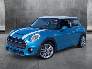 Used 2015 MINI Cooper S image 1