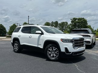 Used 2021 GMC Acadia SLT w/ Technology Package image 1