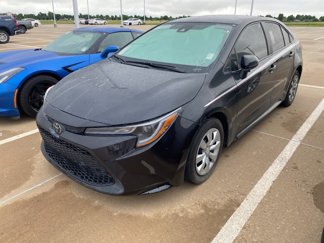 Used 2021 Toyota Corolla LE image 1