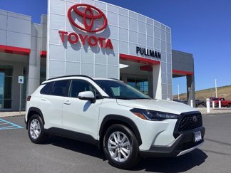 Certified 2023 Toyota Corolla Cross LE image 1