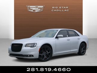 Used 2023 Chrysler 300 S image 1