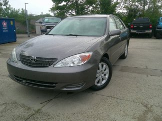 Used 2002 Toyota Camry XLE image 1