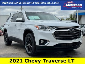 Used 2021 Chevrolet Traverse LT image 1