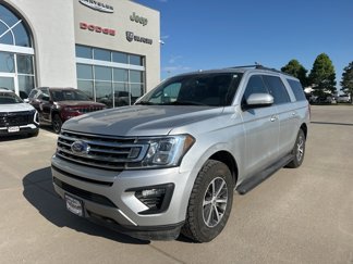 Used 2018 Ford Expedition Max XLT w/ Equipment Group 201A image 1