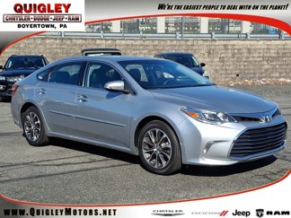 Used 2016 Toyota Avalon XLE image 1