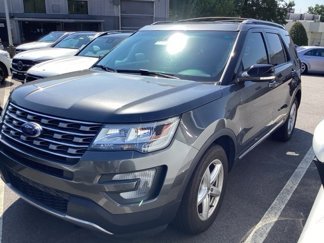 Used 2016 Ford Explorer XLT image 1