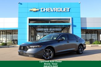 Used 2023 Honda Accord EX image 1