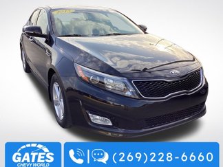 Used 2015 Kia Optima LX image 1