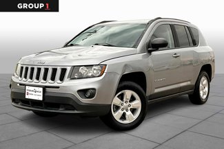 Used 2015 Jeep Compass Sport image 1
