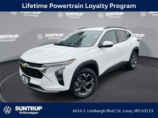 Used 2024 Chevrolet Trax LT image 1