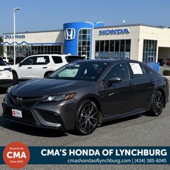 Used 2022 Toyota Camry SE image 1